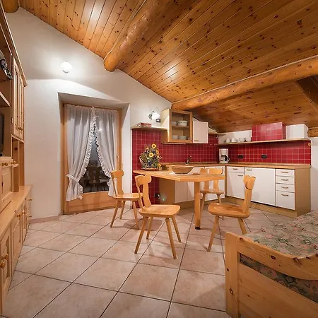 Casa Faifer Mountain Apartment *